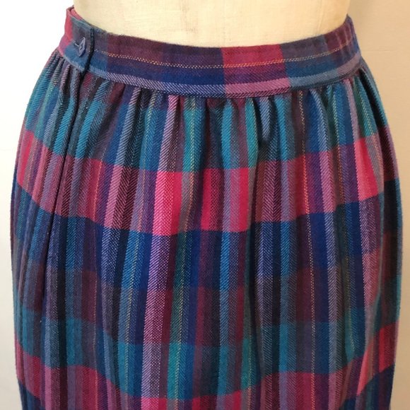 ⭐️HOST PICK⭐️VTG 80s Folio Wool Colorful Skirt-SP - Picture 6 of 7